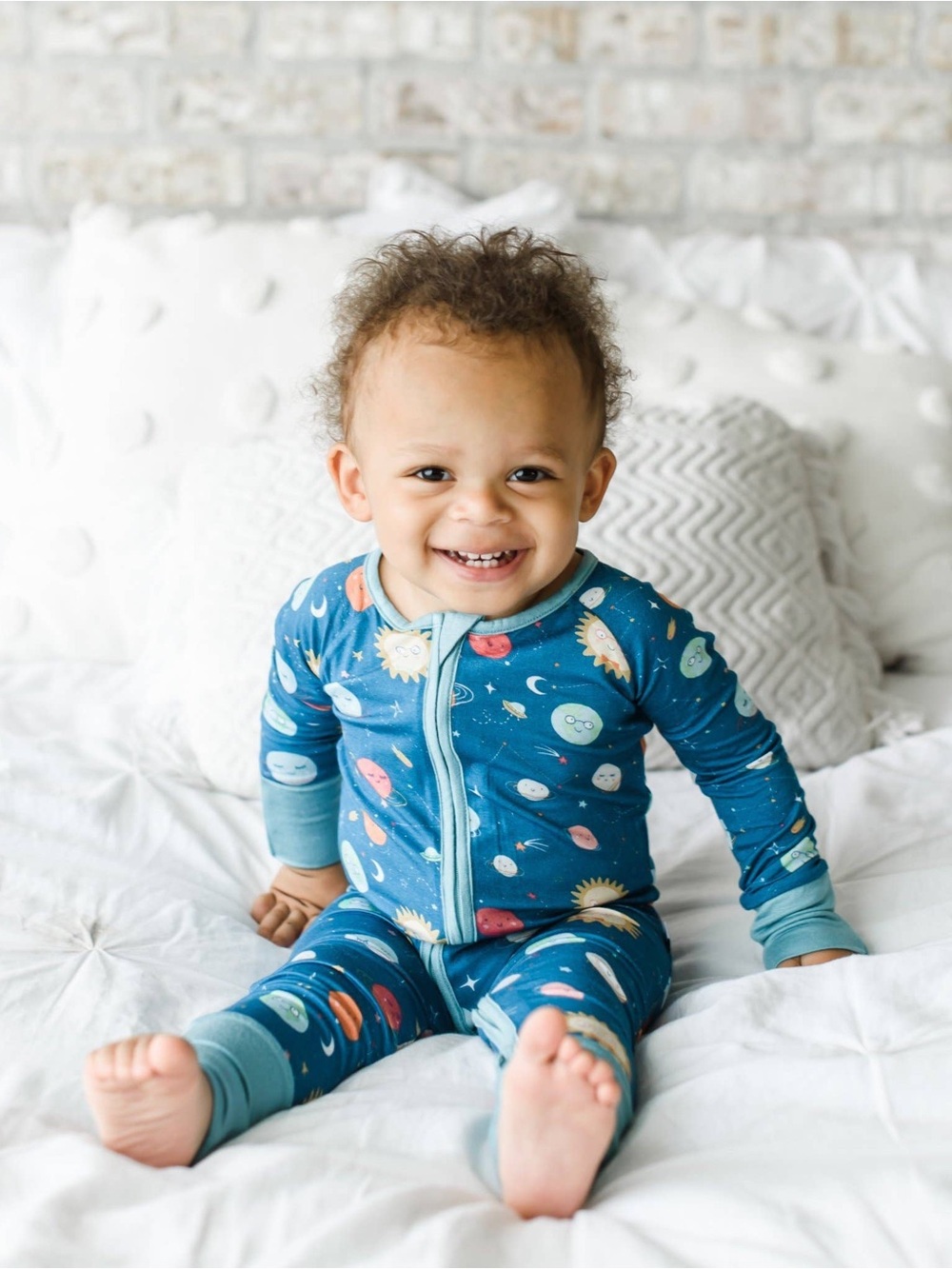 LITTLE SLEEPIES SPACE BAMBOO ZIPPY SLEEPER 6-12 Months